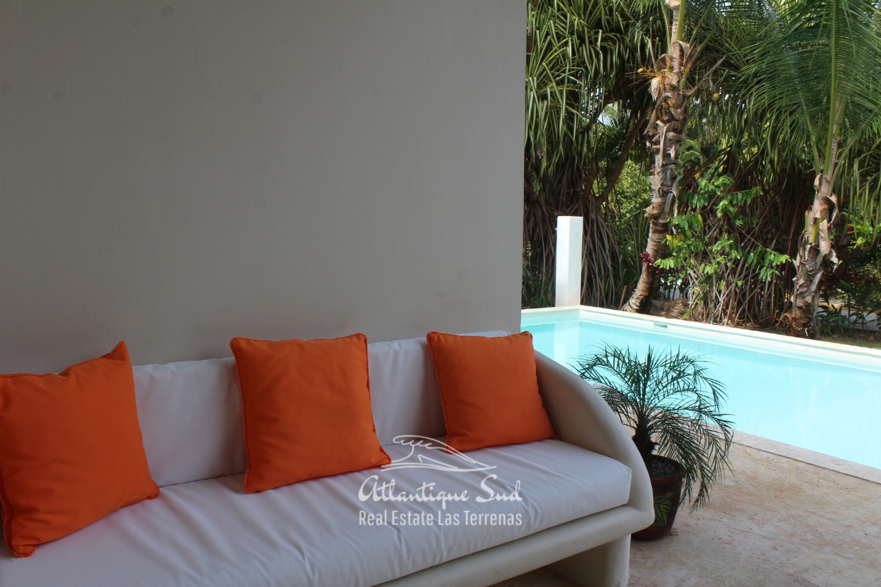 caribbean-villa-in-beachfront-residential15.jpeg