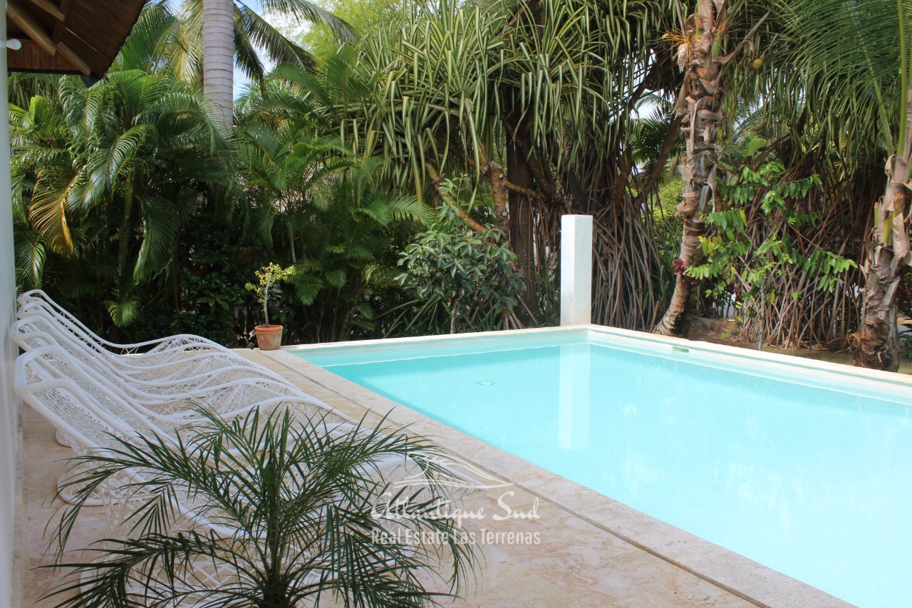 caribbean-villa-in-beachfront-residential1444.jpeg