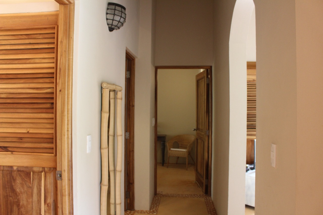 caribbean-villa-in-beachfront-residential1234567.jpeg