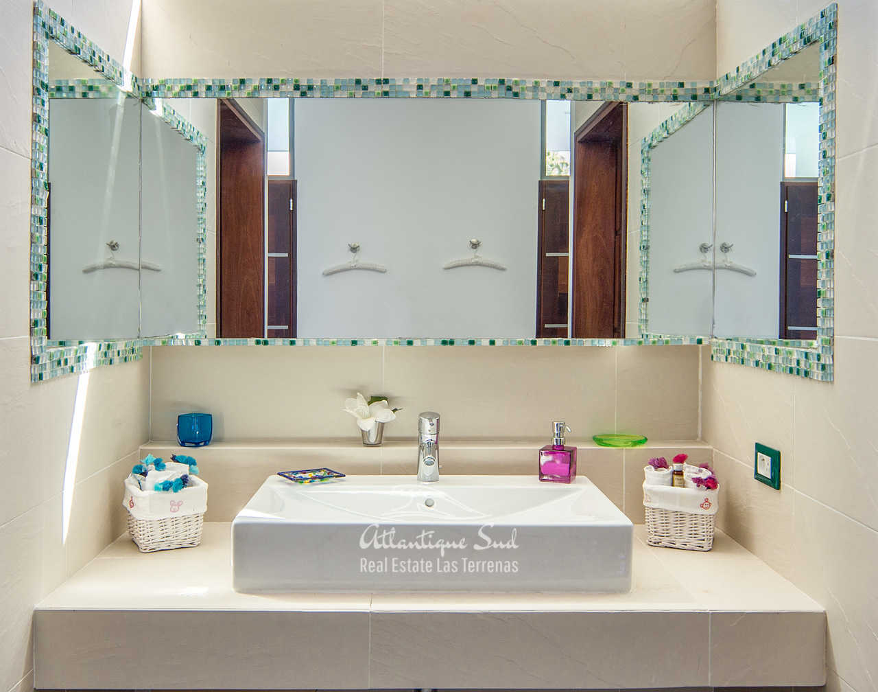 Beachfront villa in Esperanza for sale Las Terrenas DR 26.jpg