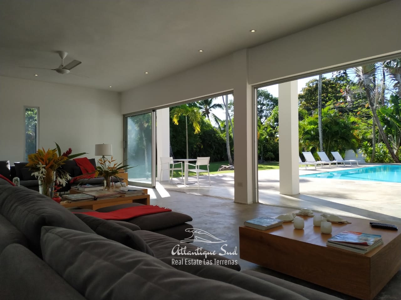 Living room villa for sale las terrenas-min.jpeg