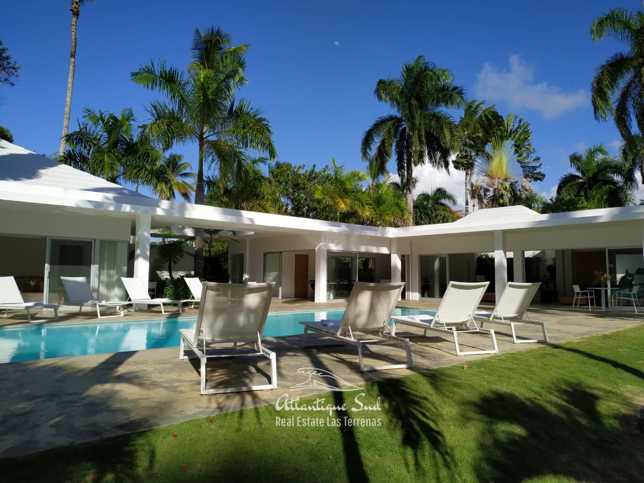 Outdoor 2 villa for sale las terrenas-min.jpeg