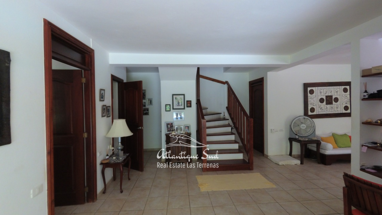4BR villa for sale in exclusive beachfront community14.jpeg