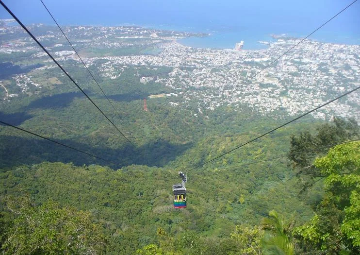 Puerto plata beach town live.jpg