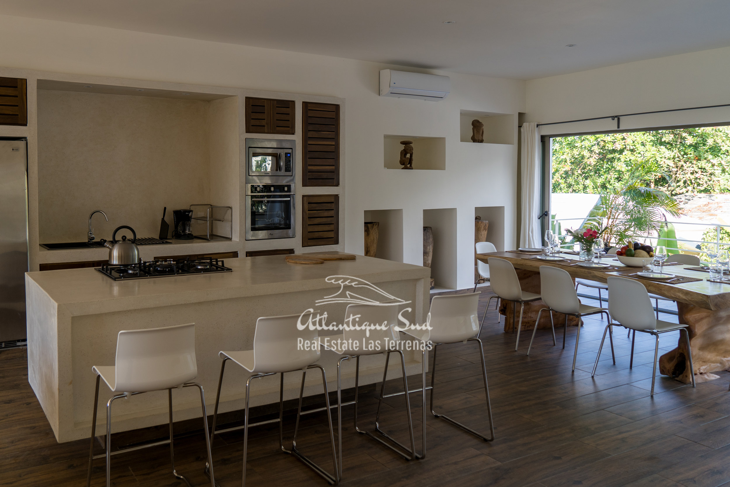 beachfront-hotel-las-terrenas-for-sale-partnership2.jpg