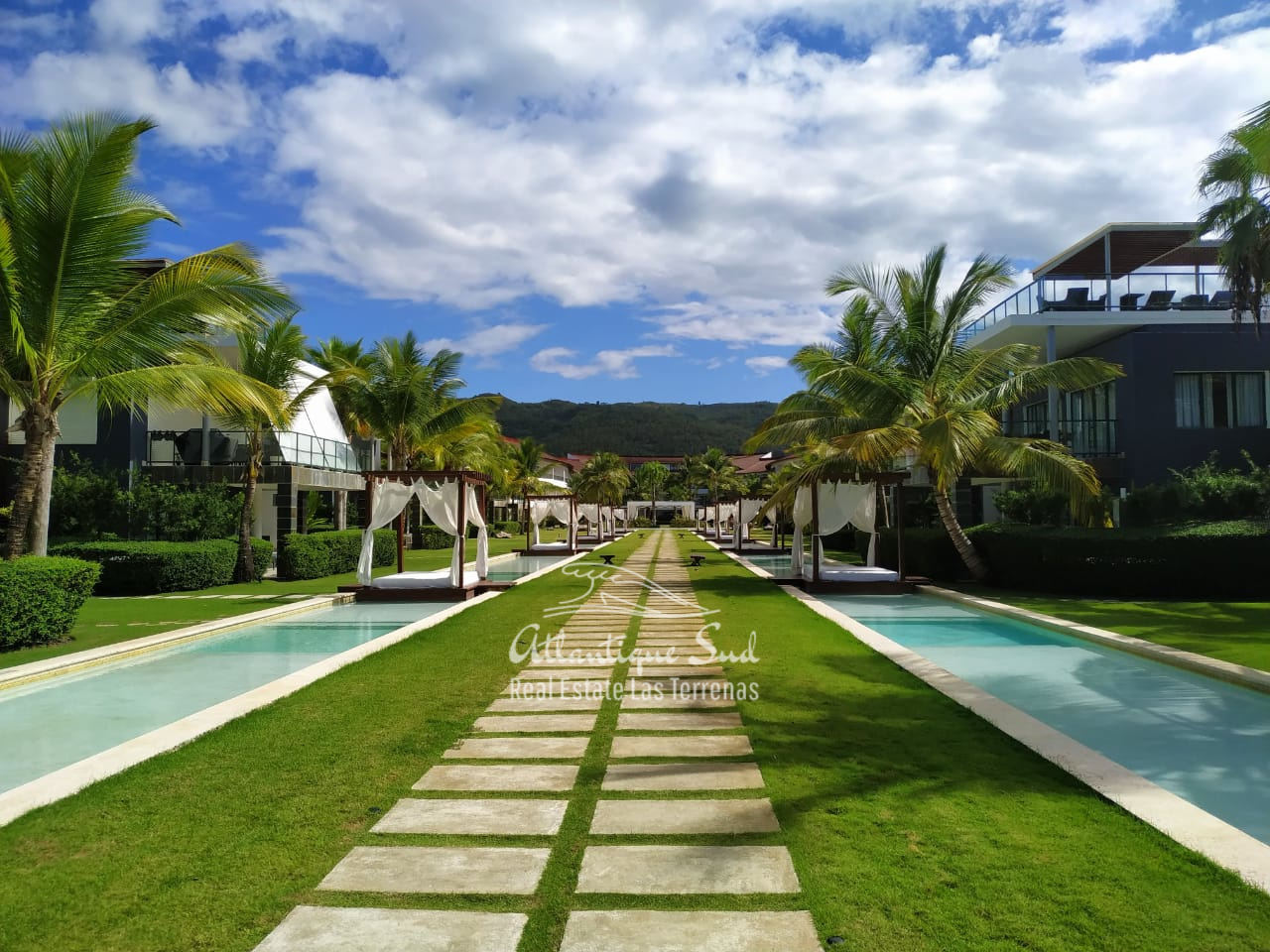 condo-in-all-inclusive-beachfront-hotel-lasterrenas7.jpeg