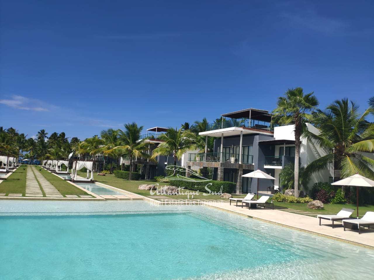 condo-in-all-inclusive-beachfront-hotel-lasterrenas12.jpeg