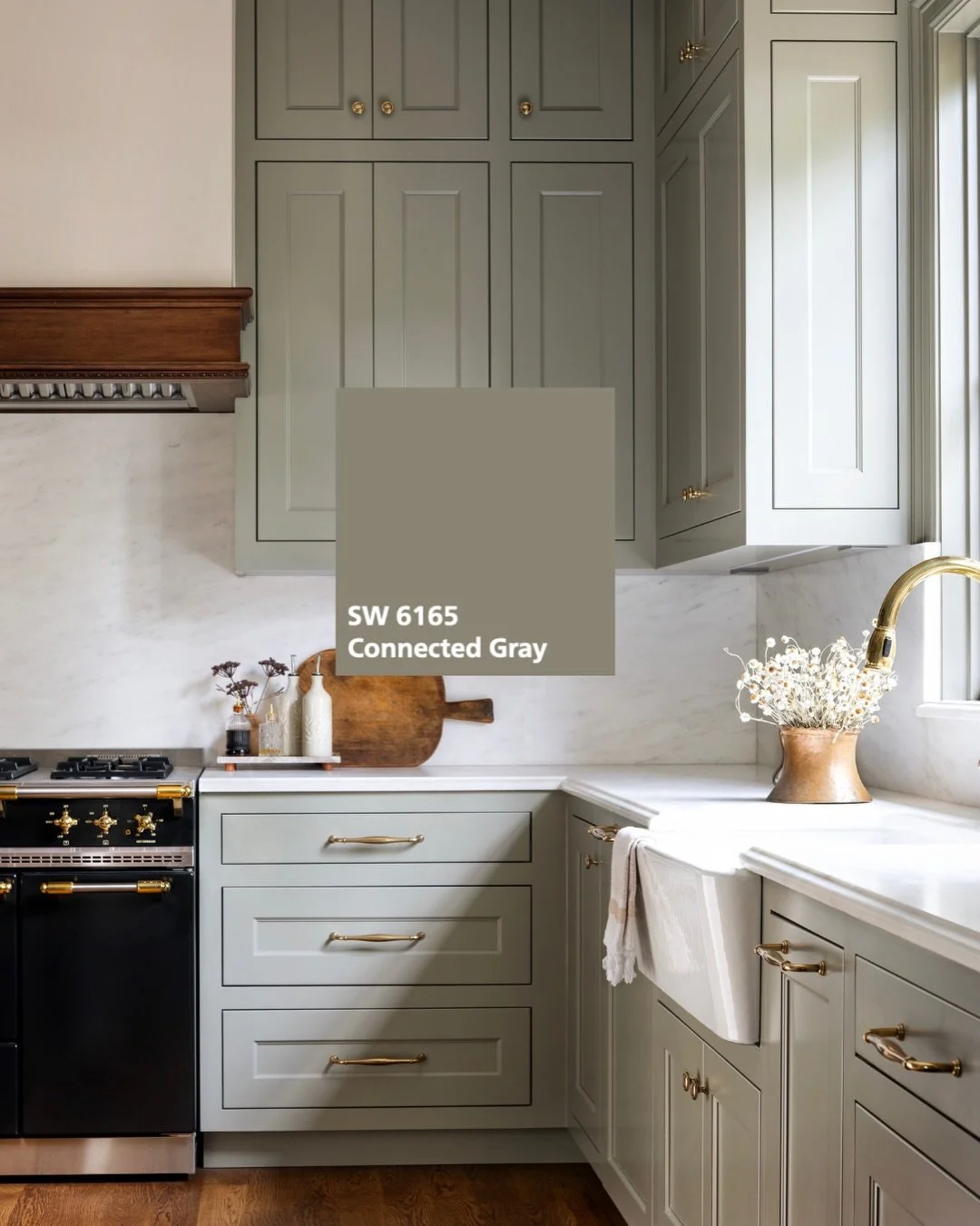 Sharing the paint colors from the kitchen we designed in our Central Austin project! @sherwinwilliams #sherwinwilliamspaint #atxdesigner #atxinteriordesign #atxinteriors #kitchendesign