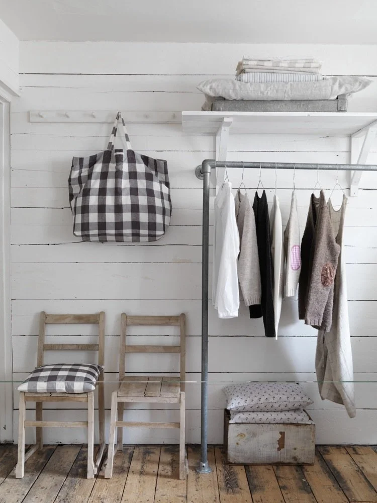 Amys_Chair_004 copy-LowRes.jpg