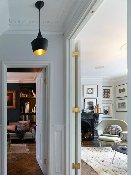 EntranceToLiving1.jpg