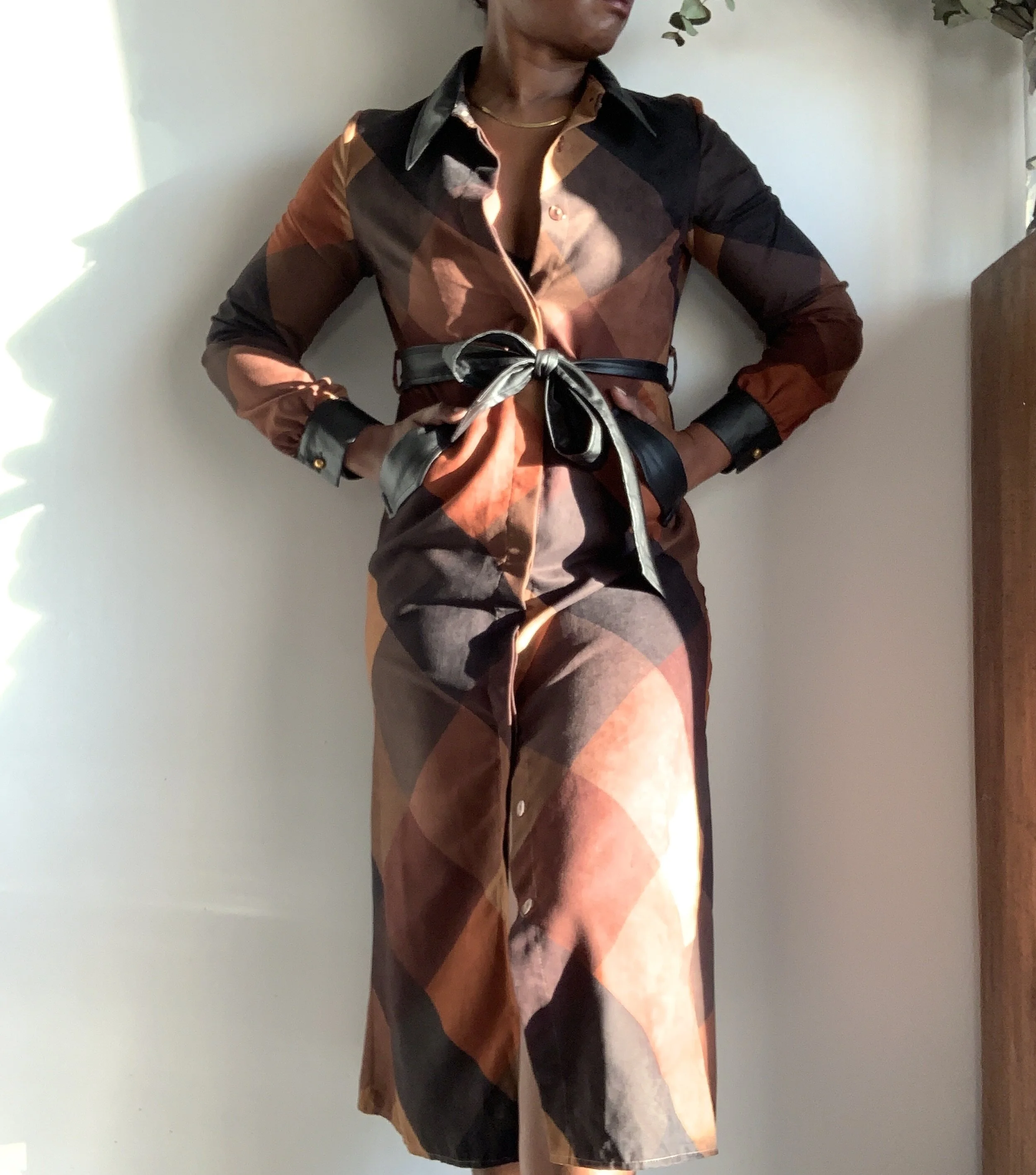 70s Style Button Down Midi Dress with 