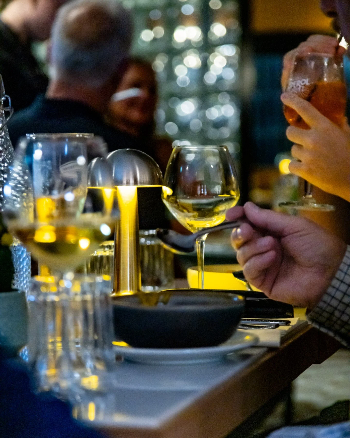 You can feel it now, that November stillness just before the festive rush begins.

Tucked away in Sandbach, our new space is the perfect spot to settle in with a glass of red and let the week slow down a little.

Comfort, calm, and plenty of flavour.