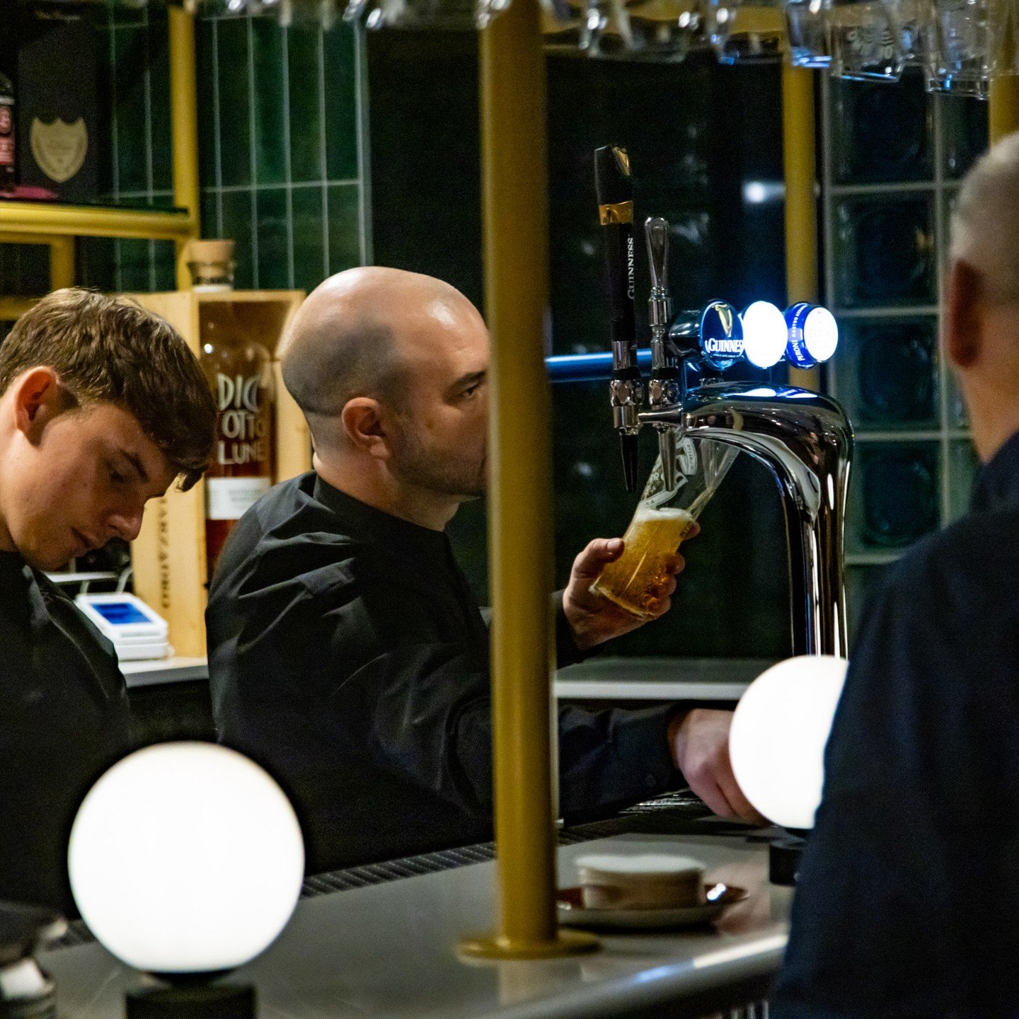 It&rsquo;s not just food that brings people back, it&rsquo;s the people behind it.

Friendly faces, quick wit, and a team that actually gets along.
.
📞01270 390045 for reservations
#italianuk #italianpizza #sandbach #alderleyedge