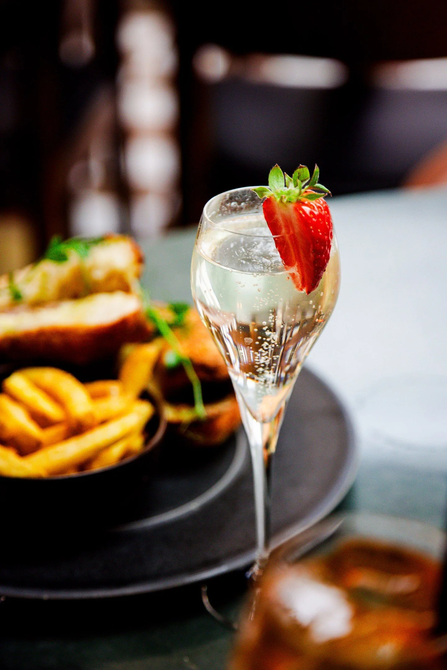 Your Midweek plans just got an upgrade. 😜

Tuesday to Friday, 12:00pm &ndash; 4:00pm, enjoy one course and a prosecco for &pound;16&hellip; or make it two courses with a prosecco for &pound;21.

Message us to book your table.
.
📞01270 390045 for re