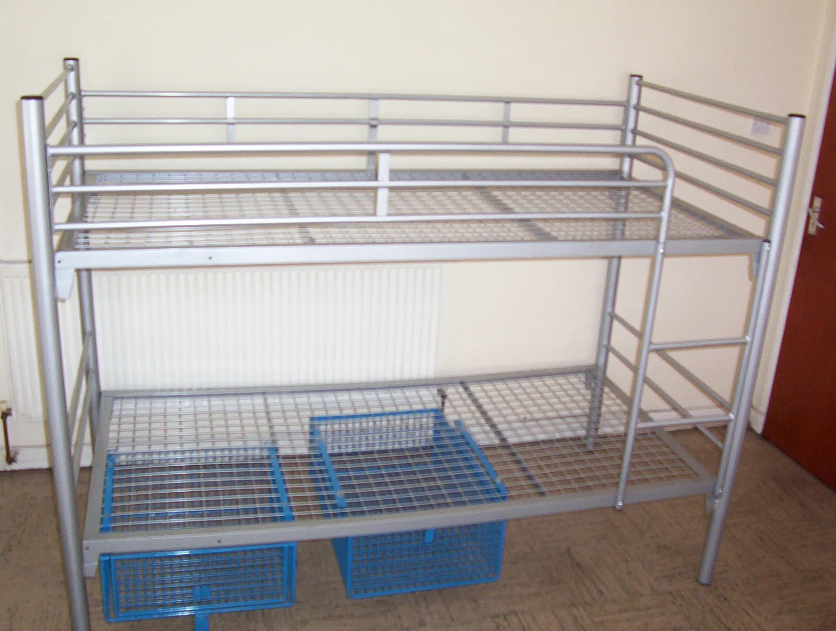 Titan bunk bed.jpg