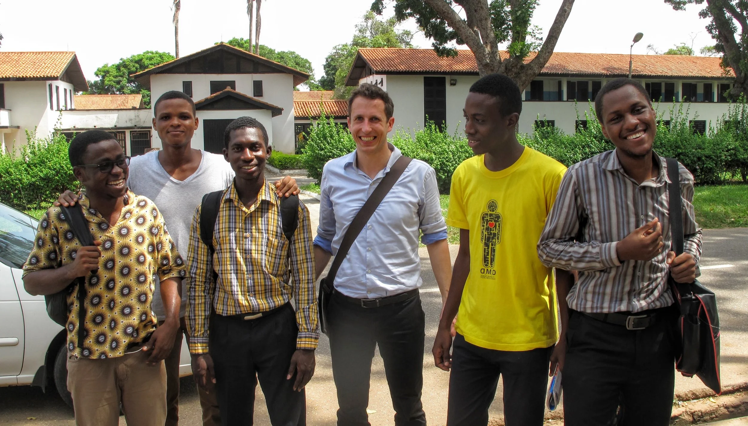 Thijs and students crop 2.jpg