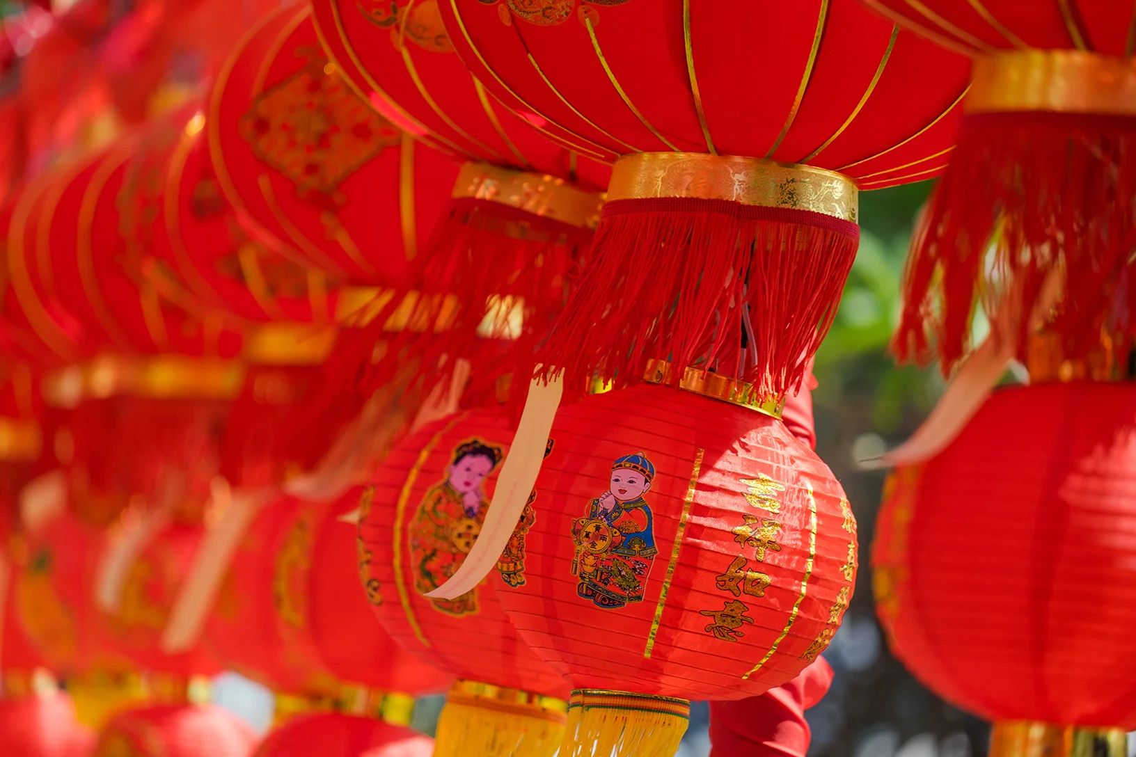 德州首府新闻祝福我们亲爱的读者朋友们，新年快乐，狗年大旺！Happy Chinese New Year of the Dog!