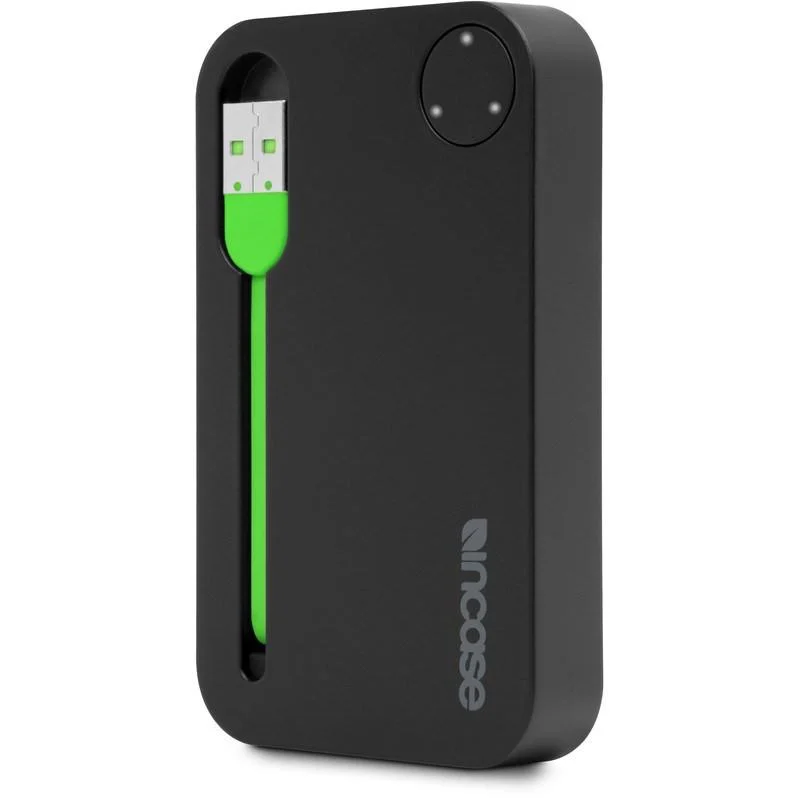 Incase Portable Power | Black Matte EC20063