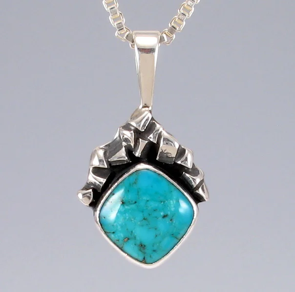 4P Turquise with chips.JPG