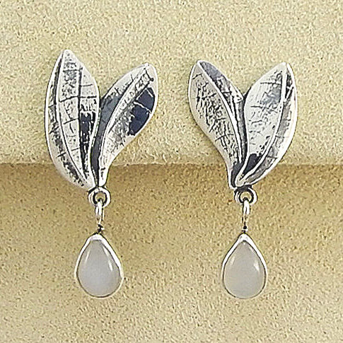 212%2C+Double+Leaf+Moonstone+Earrings%2C+7-29-2020.jpg