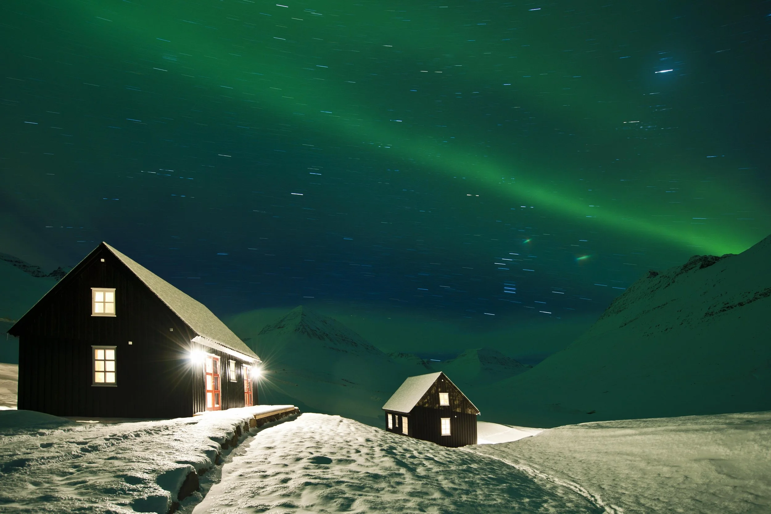 north iceland retreat: a yoga adventure retreat w/ Katarina Rayburn &amp; Reclaim Yourself