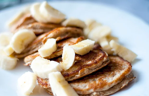 Easy 3 Ingredient Banana Pancakes