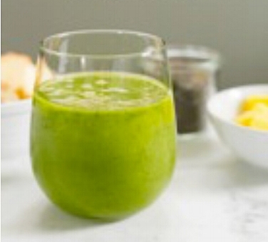 pineapple recovery smoothie pic.jpg
