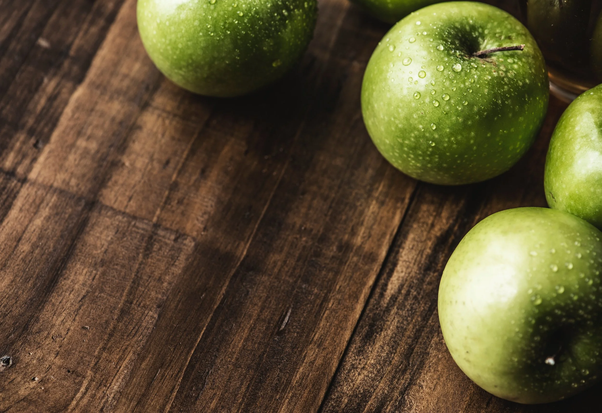 Vegan Apple Crisp - whole body beautiful