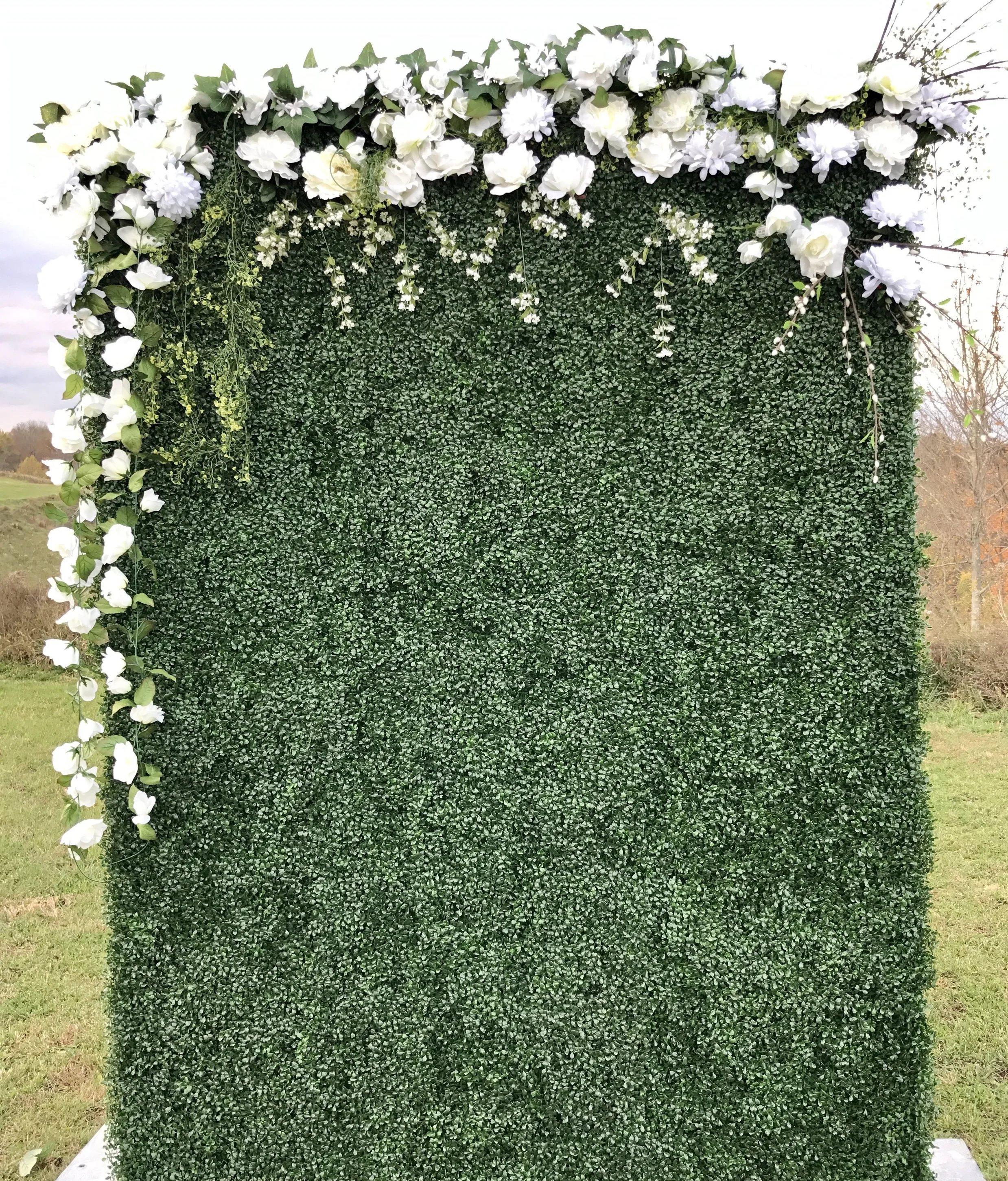 'Luxe' Green Wall
