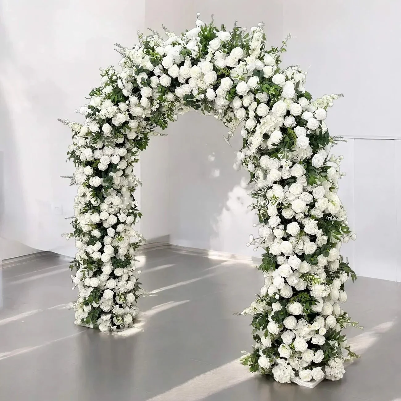 white_greenflowerarch-2_1.jpeg