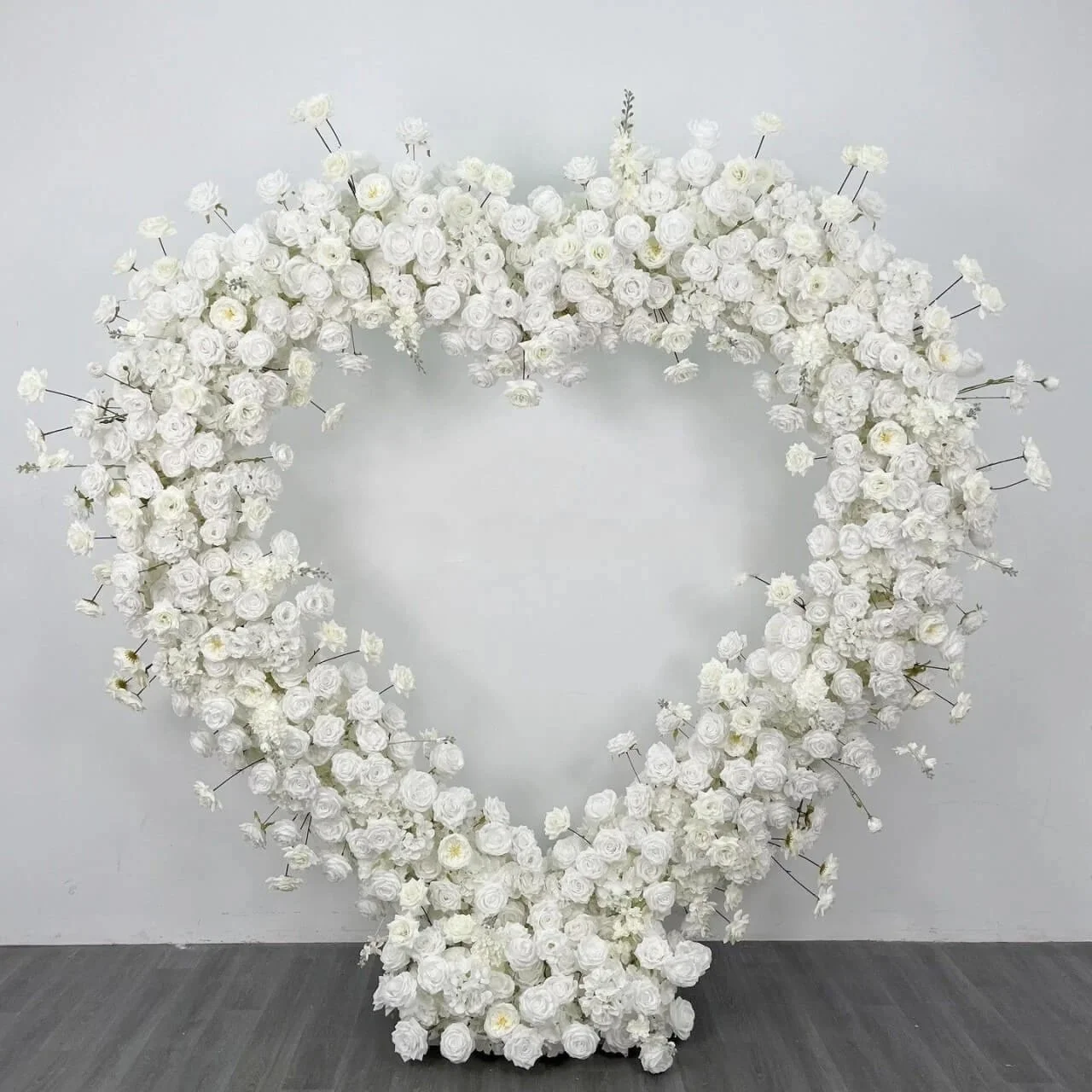 White Rose Heart Arch
