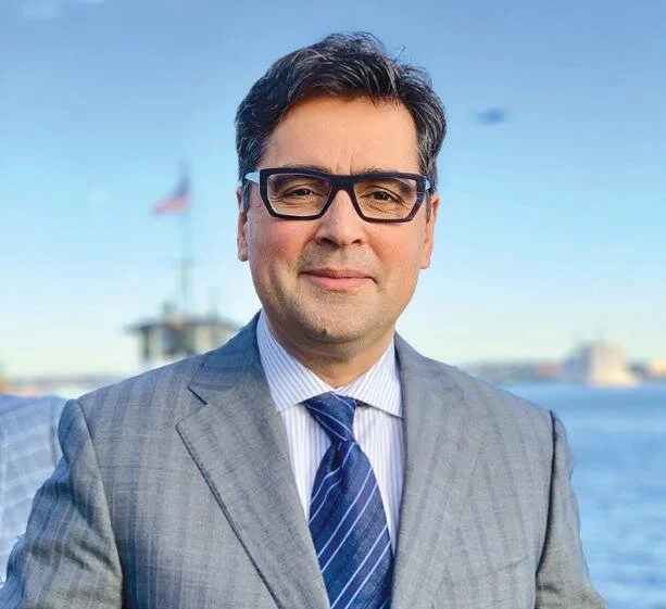 A LEADER IS DEVOTED TO GUIDING ORGANIZATIONS THROUGH FUNDAMENTAL CHANGE.- LUIS UBIÑAS