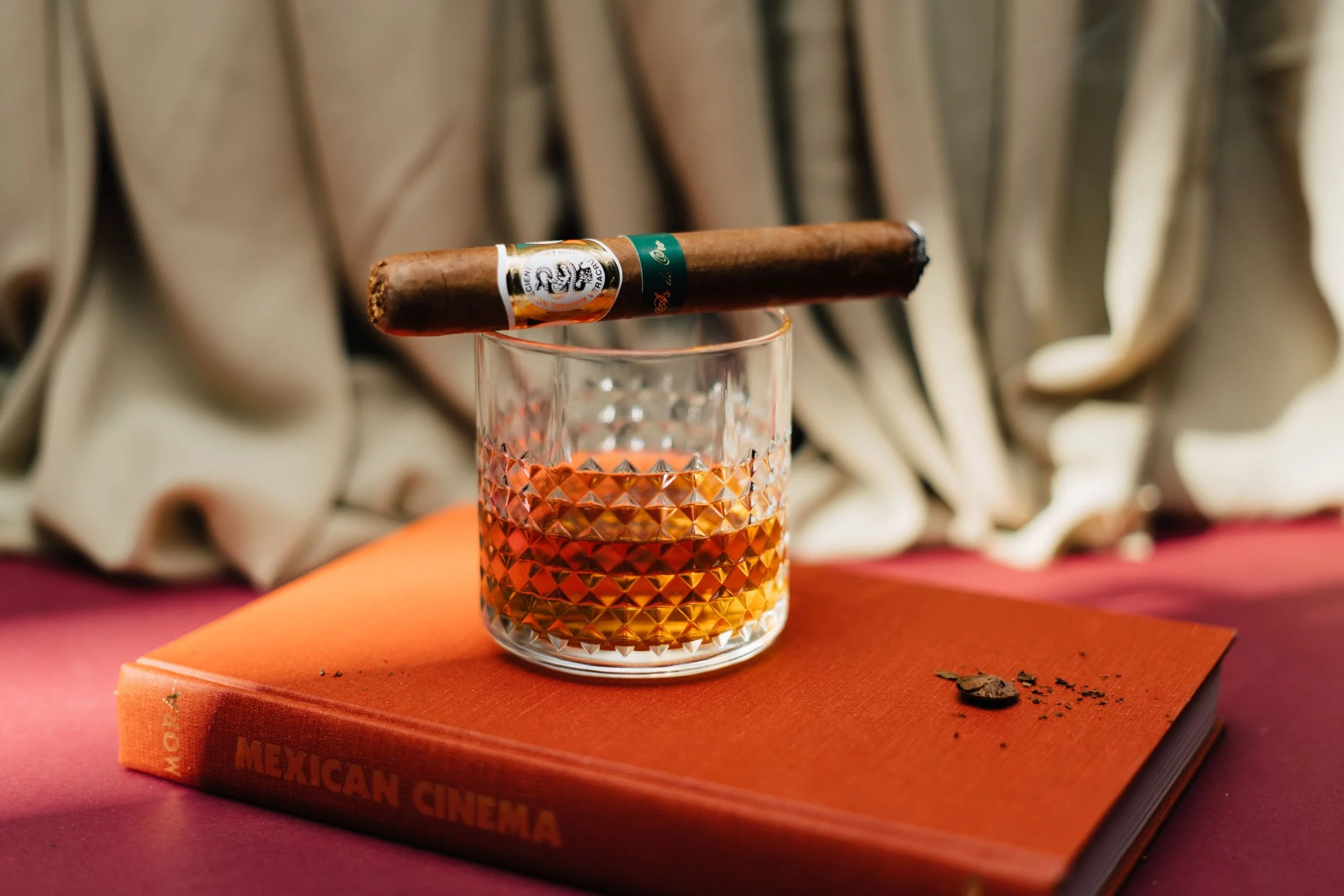 Cigarden  A flavor with profound meaning: Casa 1910 As de Oros 6” x 54 Toro&nbsp;