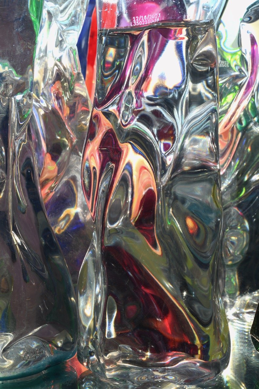      

 
   William Hanhausen       A REVELATION OF NEO-ABSTRACT EXPRESSIONISM       Imaginary art spirits in photographic compositions of refracted color and light  The art of  George O. Jackson de Llano    
 




















  
  



      



