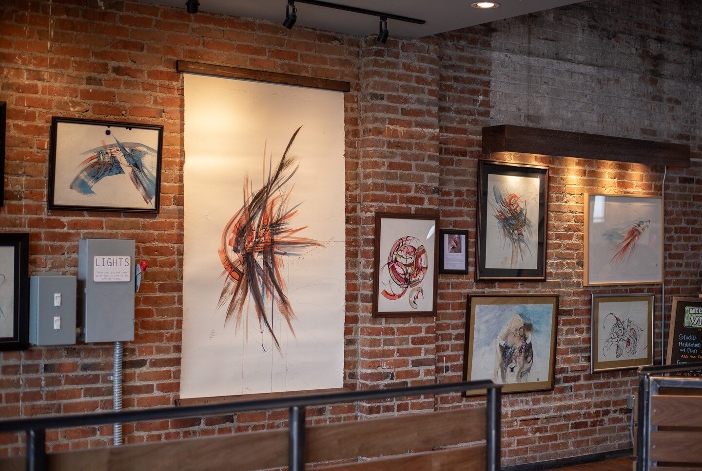 Check out the awesome assortment of art upstairs by the one and only Matt Pinski (aka Leonardo Da Pinski)! It'll be gracing our walls all through March 🖼️🎨