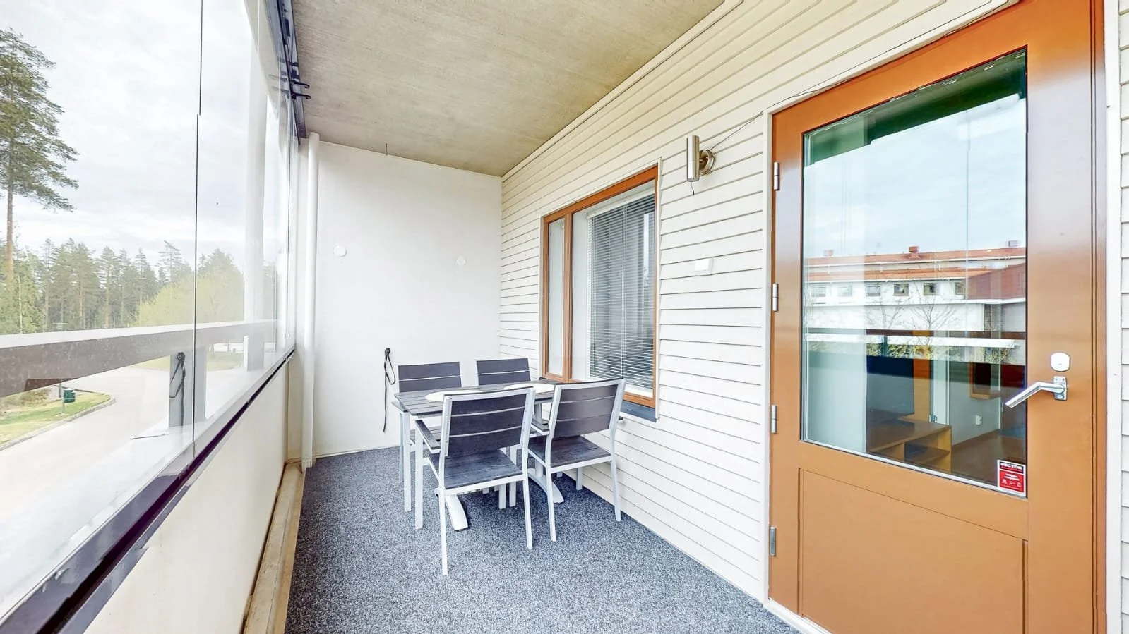 chalet_09.jpg