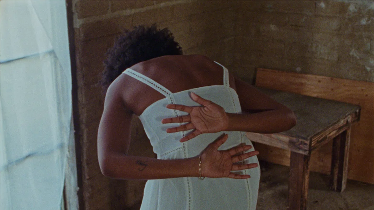 2021-02-16 WOVEN_FINAL.00_02_50_06.Still05511.png