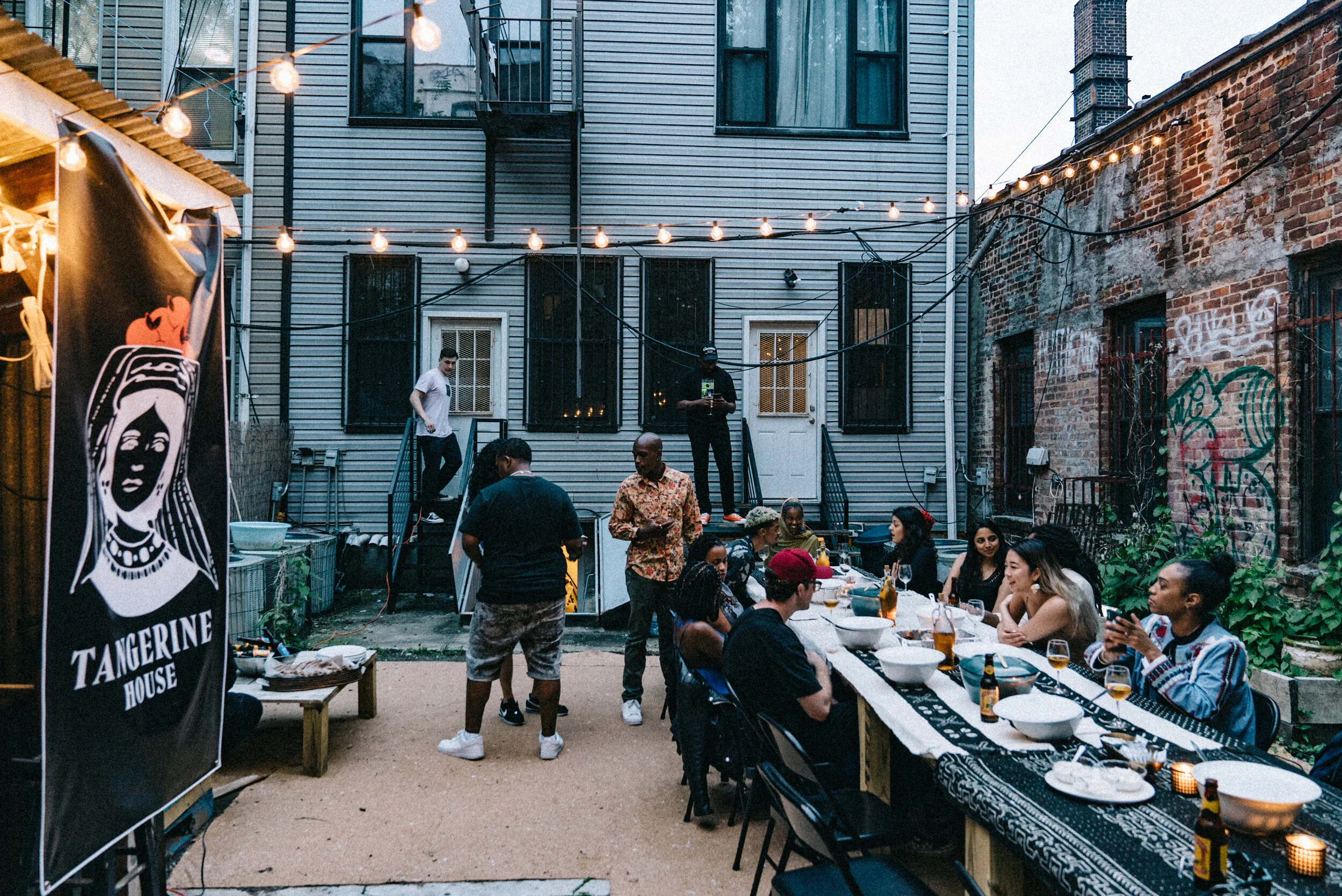 El siglo XXI nos presenta la oportunidad de volver a la humanización del espacio, y de volver con ello a la colectividad.