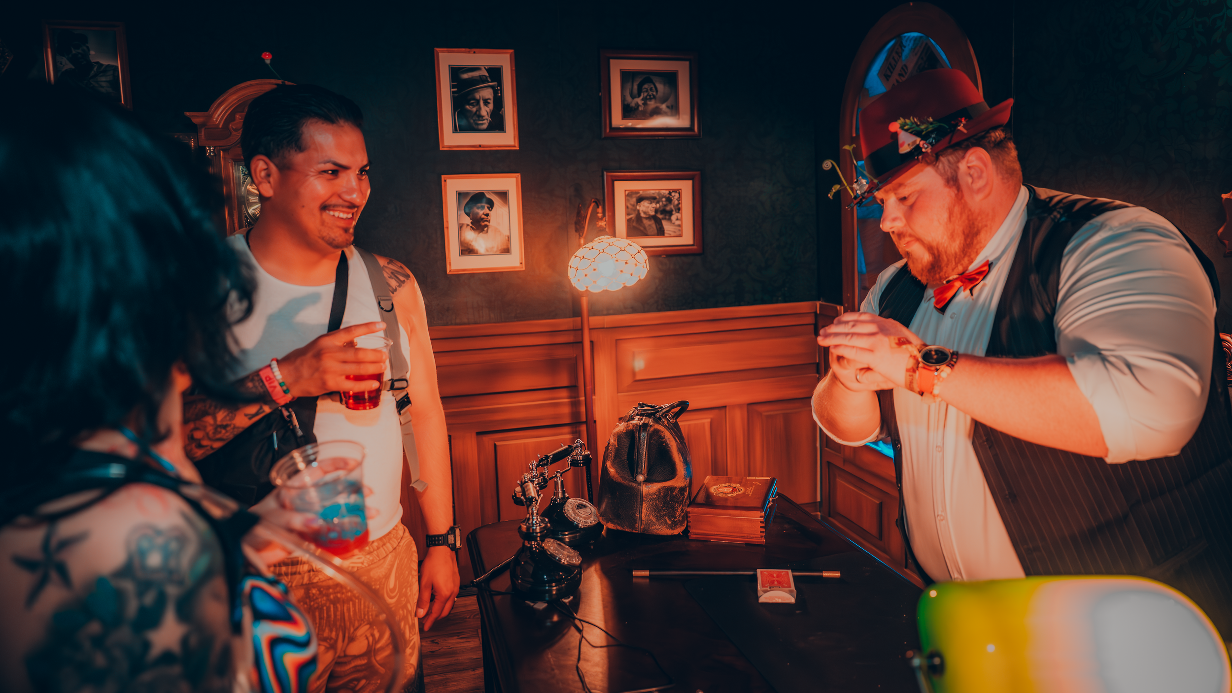 Some Magic at Uncles Tony's @ EDC