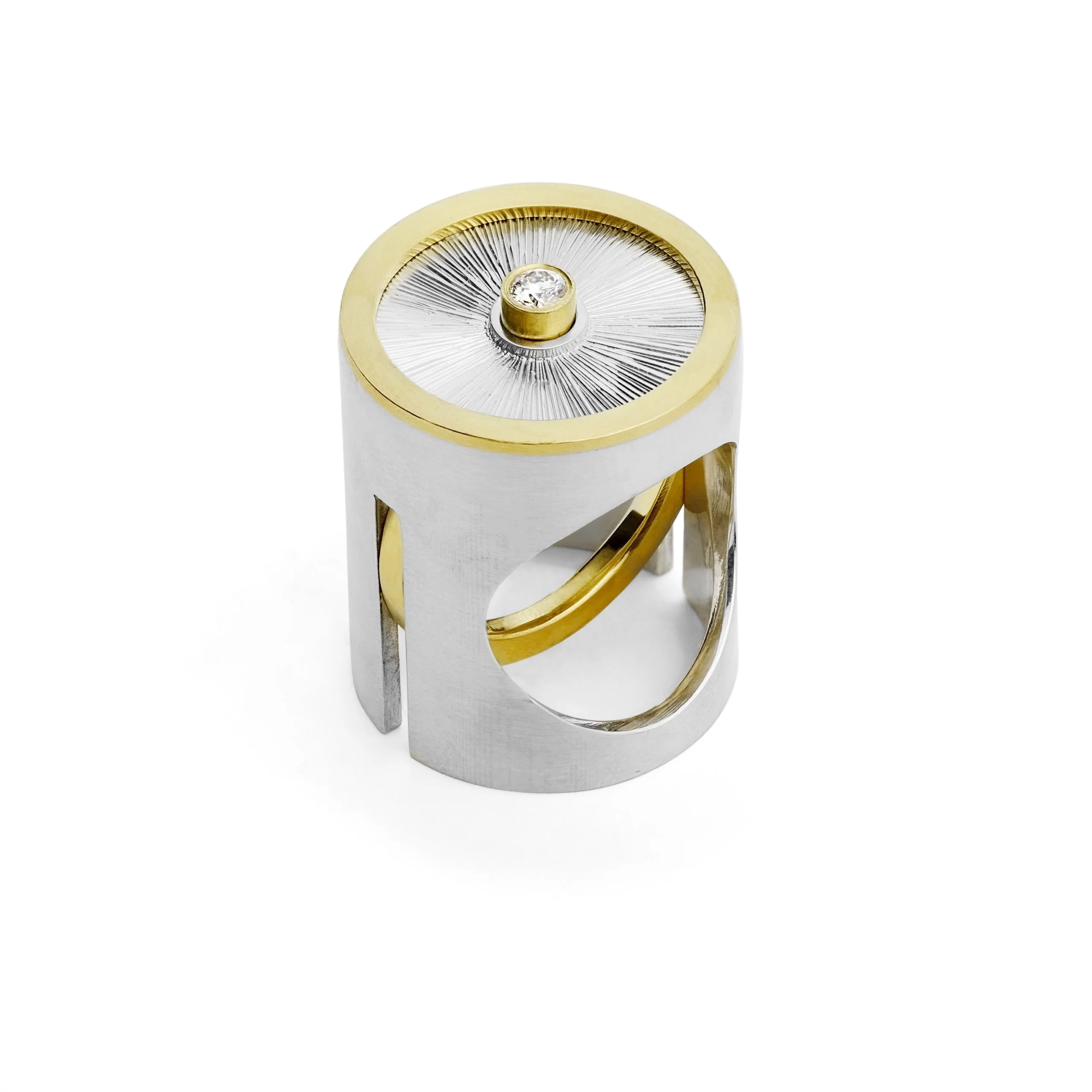 INTERLOCKING | Solitaire Ring Set | £POA
