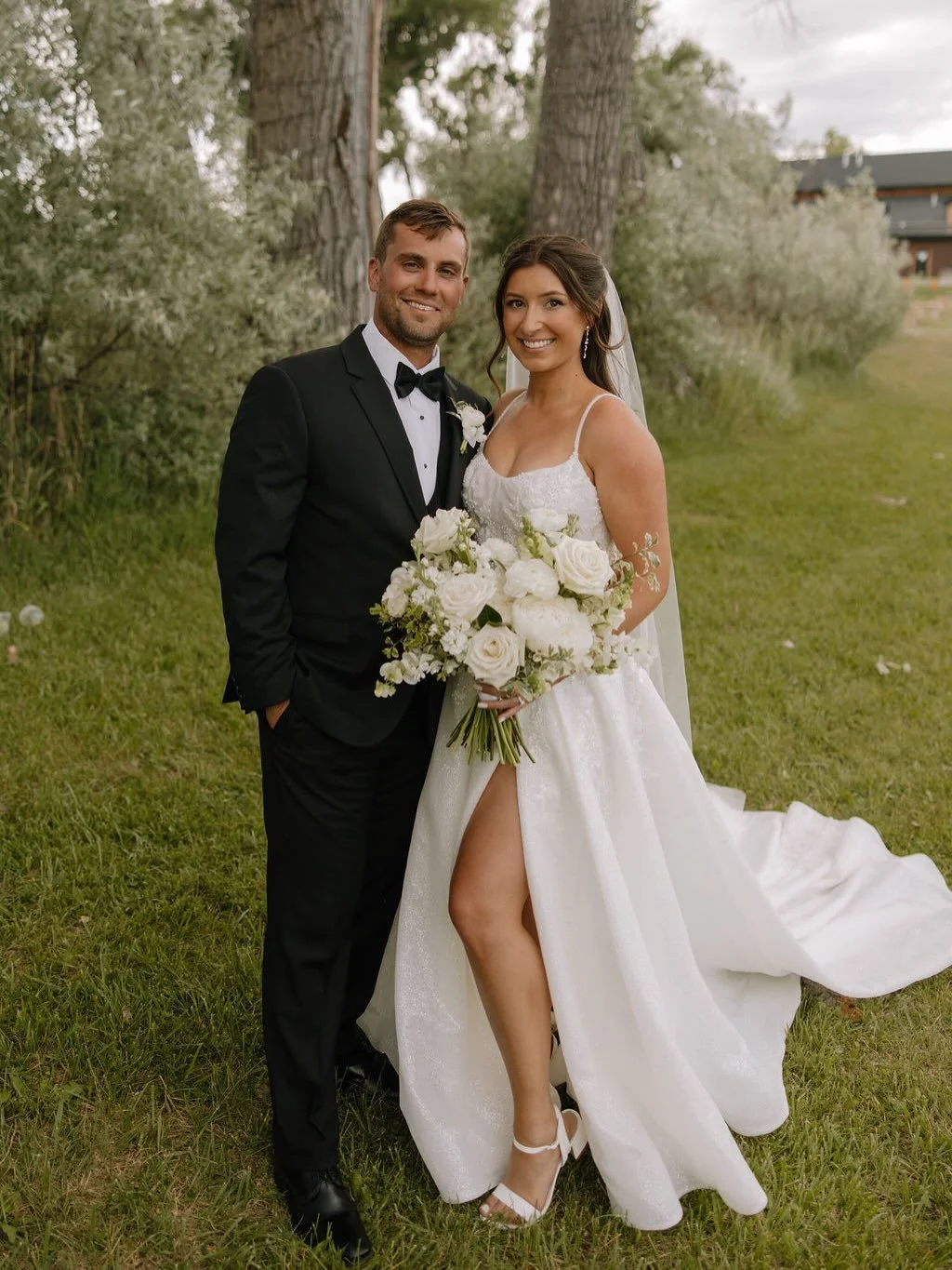 Modern, chic and a total Fox. 🦊 That&rsquo;s a little play on this name that changed from Fox to Jones. Megan. What do we say?! You powered through planning with your head held high. Brides will understand that one- you can end up swimming in detail