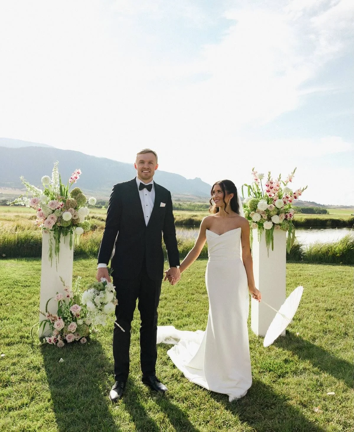 Oh man. What do we even say about you two?  Julianna walked into our studio with an effortless charm that felt genuine and thoughtful. (Just like her wedding choices - wink wink Jordan). We had so much fun working with you last season and feel so gra