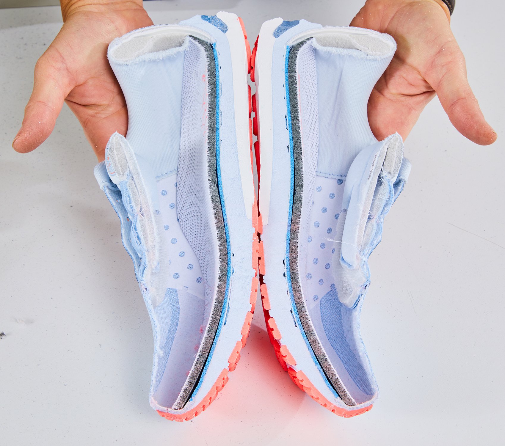 asics-womens-gt-2000-10-running-shoes-tstaples-035 1.jpg