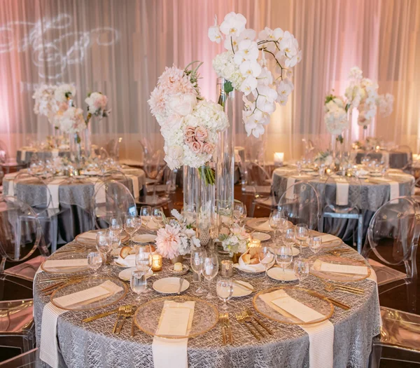 Elegant-Seattle-Wedding-at-the-Four-Seasons-Hotel49.jpg