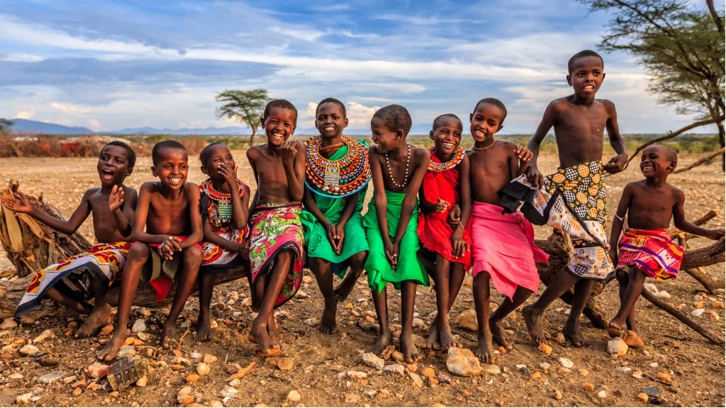 group-of-happy-african-children-from-samburu-tribe-kenya-africa-picture-id601116202.jpg