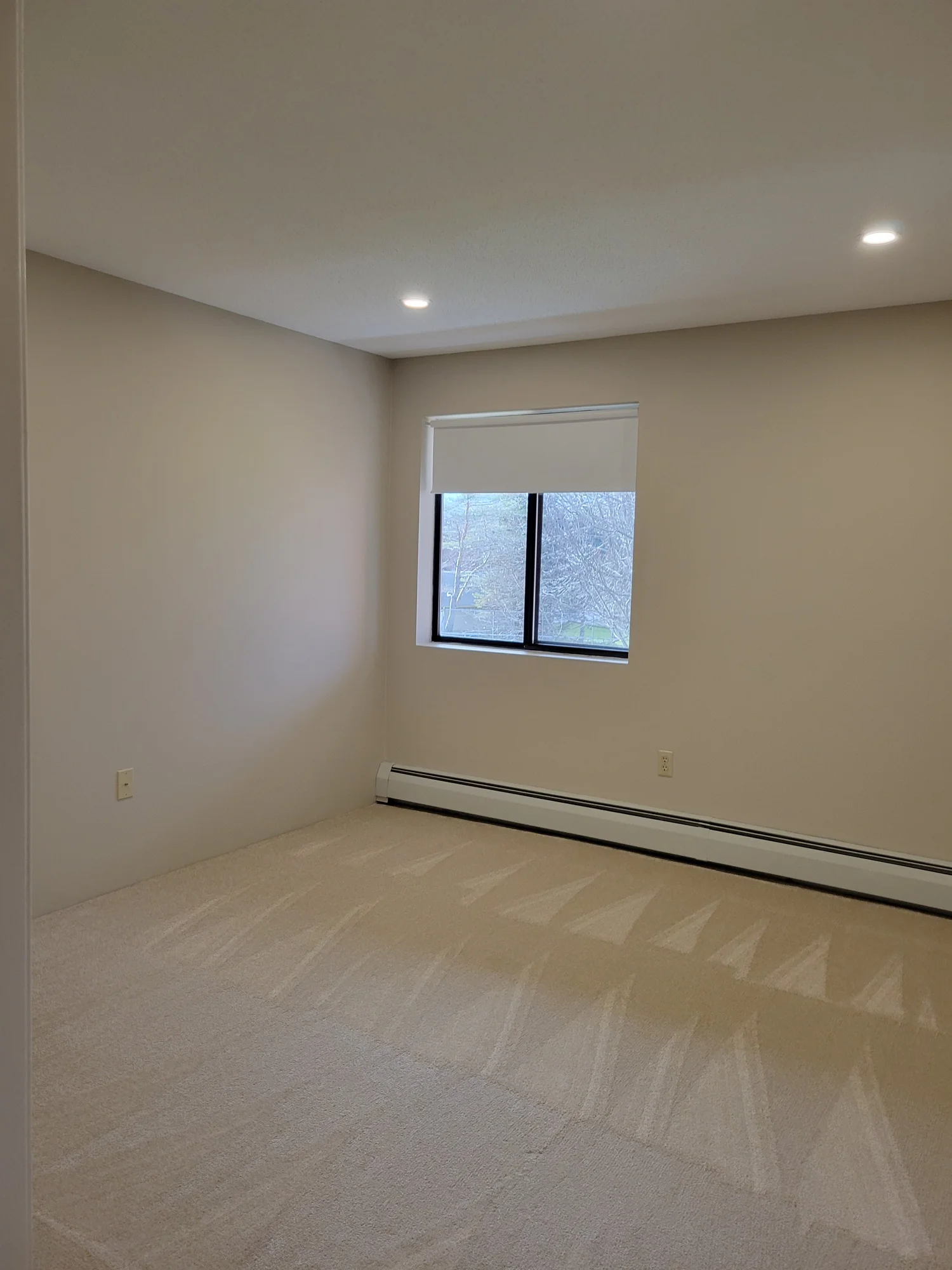 Parkwood — Parkwood & Park Place Apartments 681 Park Avenue \ Keene, NH