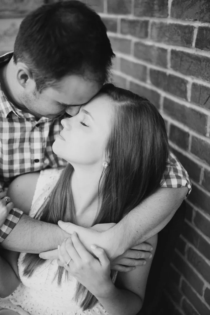 engagementbw-096.jpg
