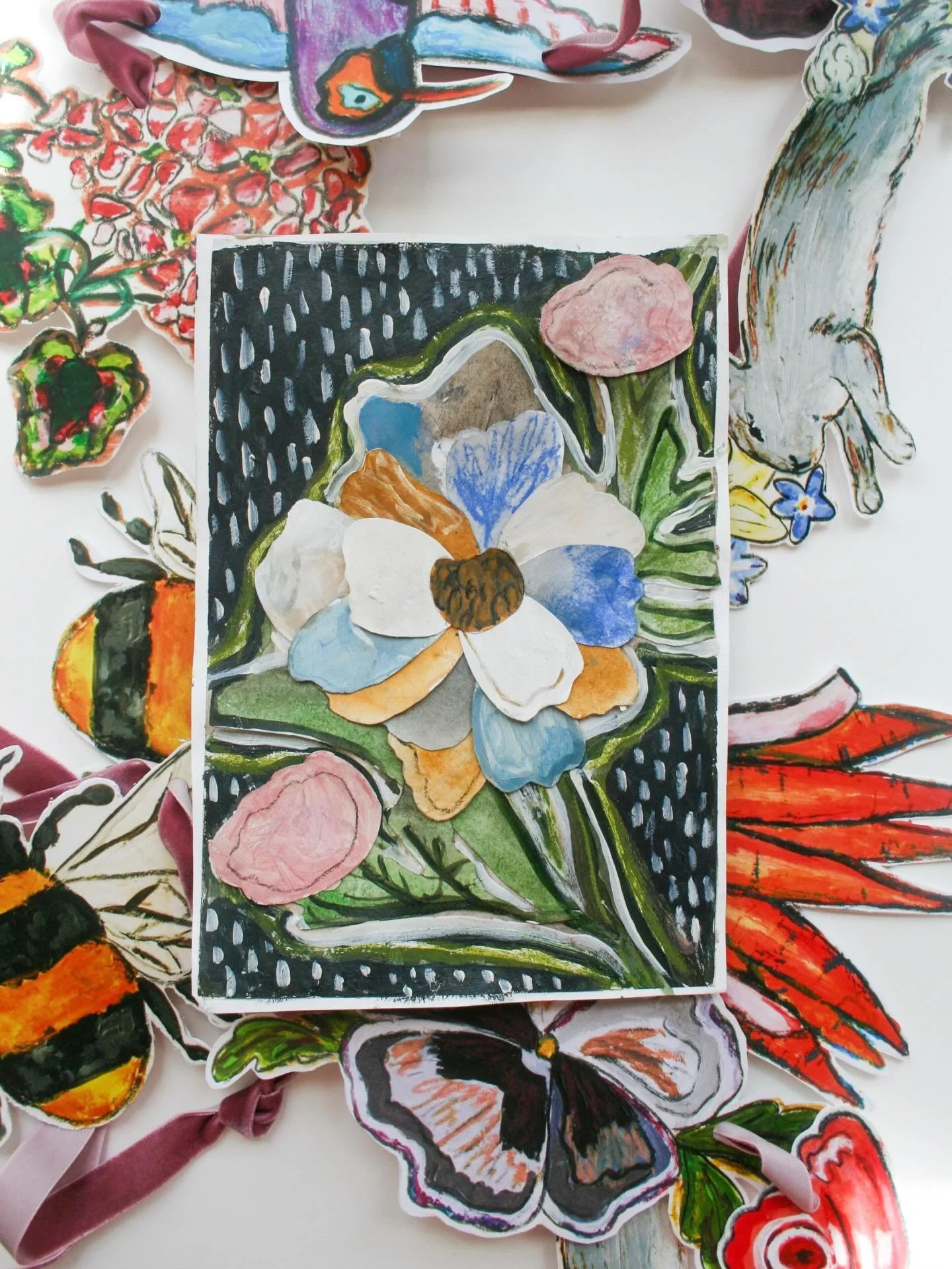 Two of these have found homes, but there are still two available! Swipe to see them 👉😍

Hoping whoever gets one of these floral collages, gets the pair!🤍 I think they&rsquo;d be so lovely displayed together! 💙🌻

Dm for inquiries or link in bio t