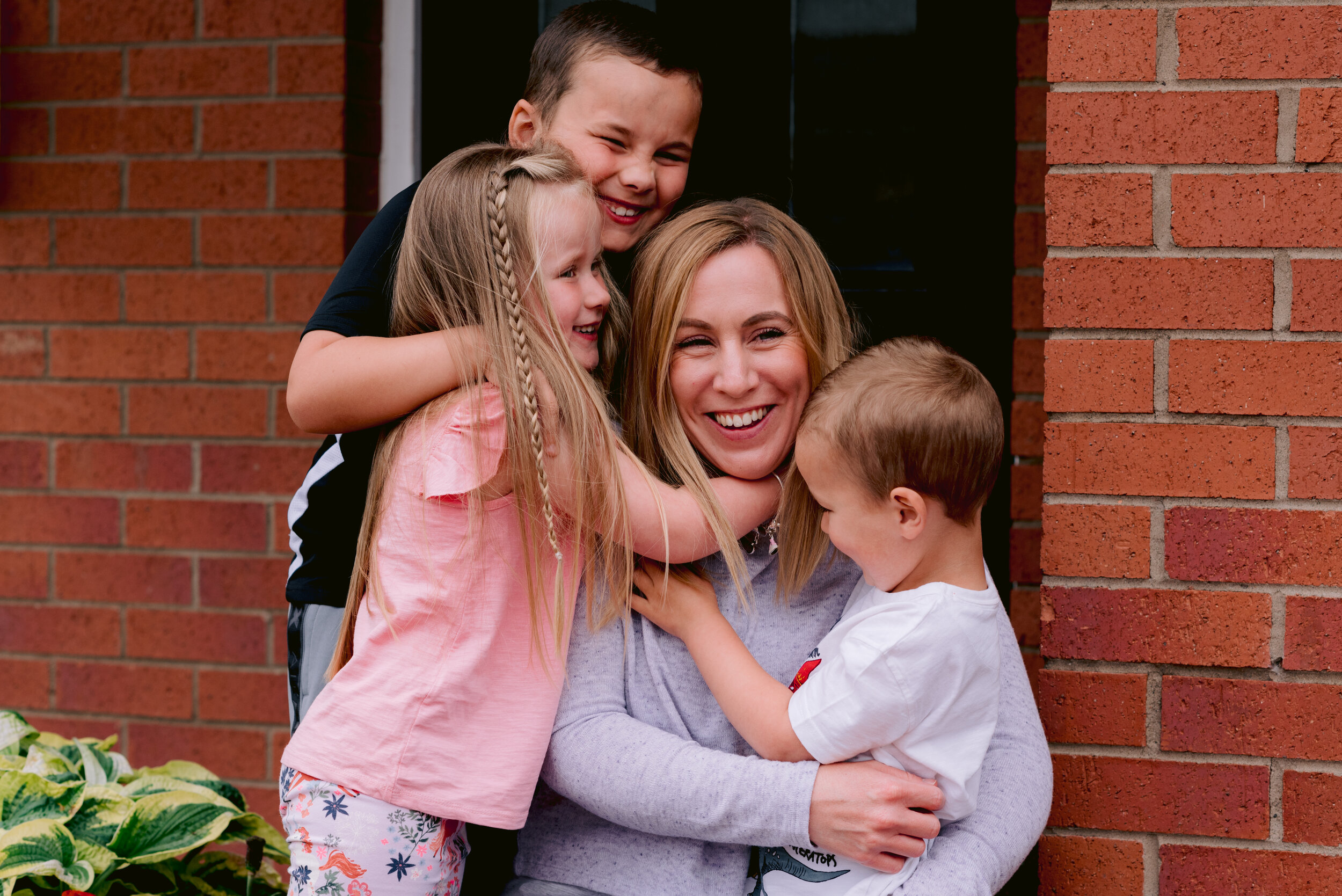 Lynsey_Jackson_Photography_Glasgow_Doorstep_Photography_Session_Portraits_Dumbarton-9.jpg