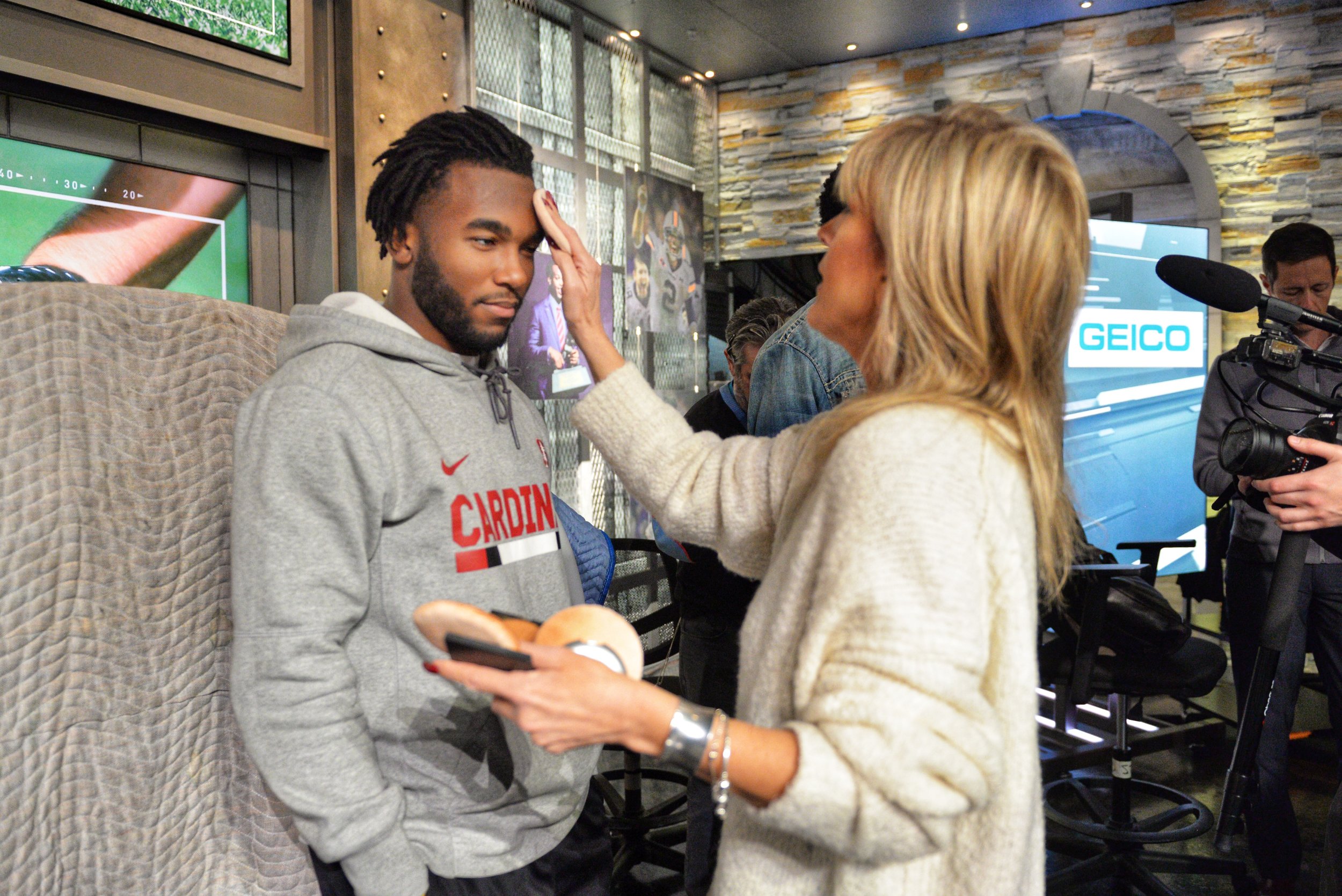 Bryce Love_df_120917_106.JPG